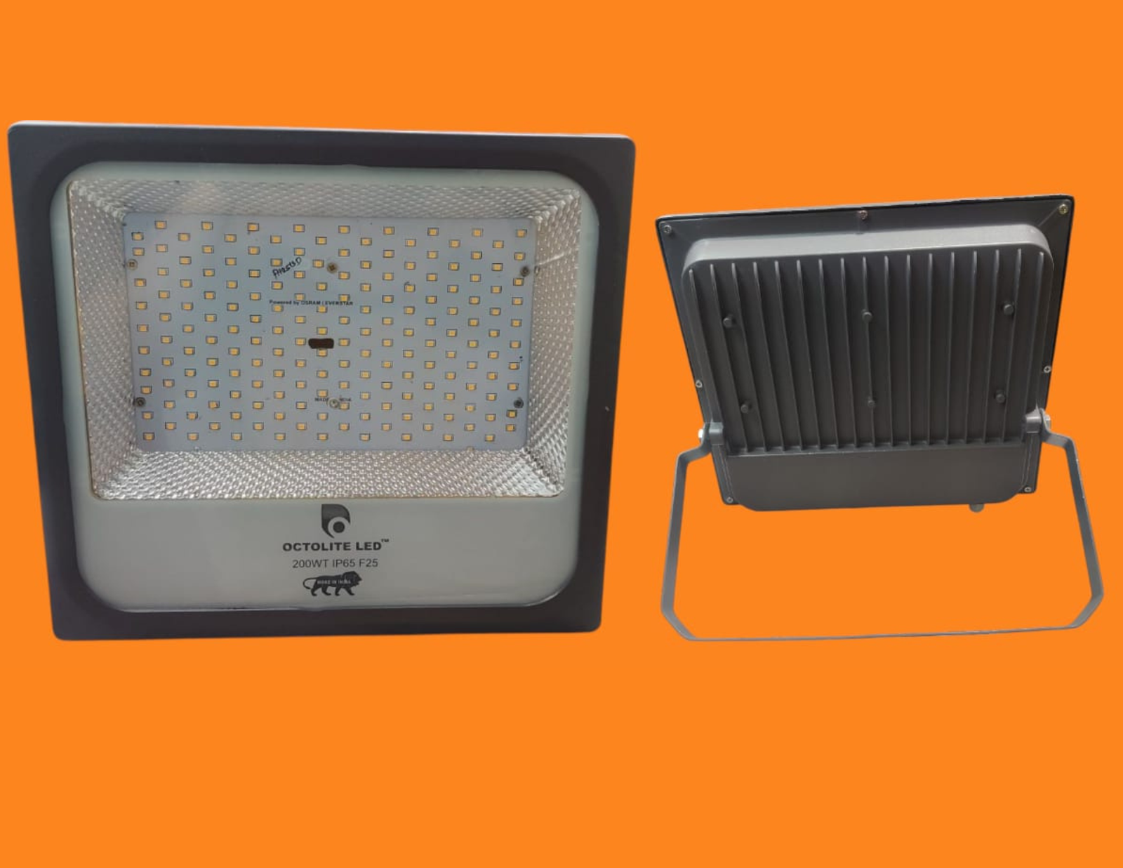 Octolite LED™ 200WT – Model F25